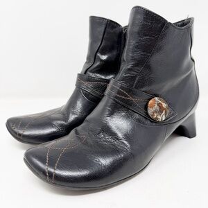 Think! Black Leather Ankle Boots with Tapestry Button Women's Size 39 Boho Artsy